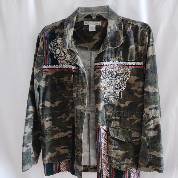 Sans Souci camo and skull jacket size small - Picture 1 of 8